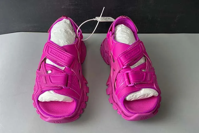 Ba*len*cia*ga track sandal