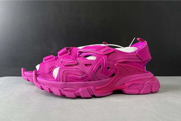 Ba*len*cia*ga track sandal