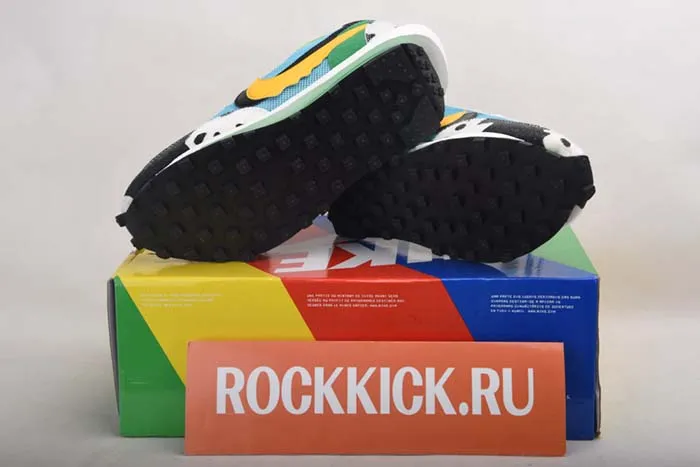 Sacai X Nike LVD WAFFLE CN8899-006