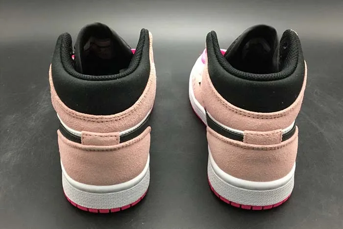 Air Jordan 1 Mid AJ1 852542-801