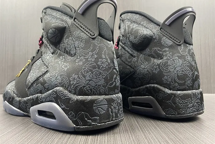 AIR JORDAN 6 RETRO 