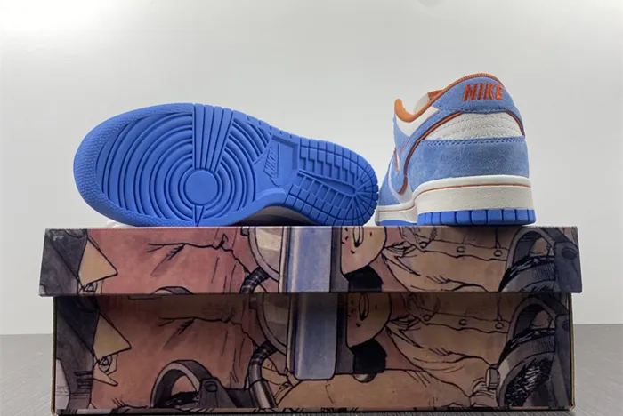 Otomo Katsuhiro x Nike Dunk Low "Steamboy OST LF0039-009