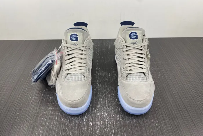 Air Jordan 4 Retro