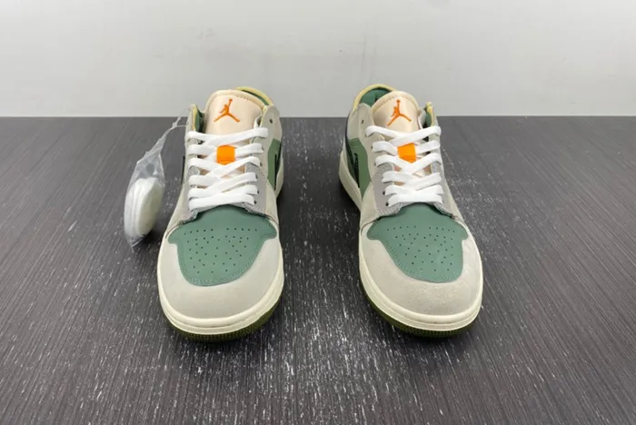 Air Jordan 1 Low FD6819-300