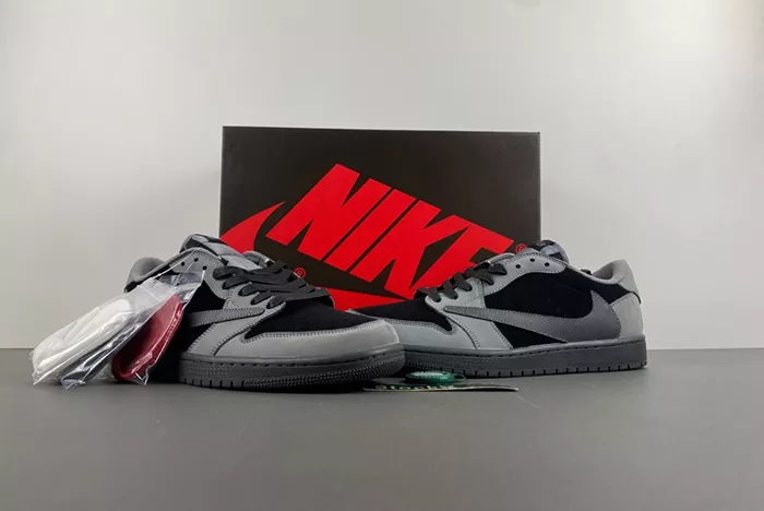Travis Scott x Air Jordan 1 DM7866-775