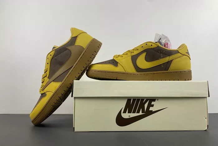 Travis Scott x Air Jordan DM7866-665